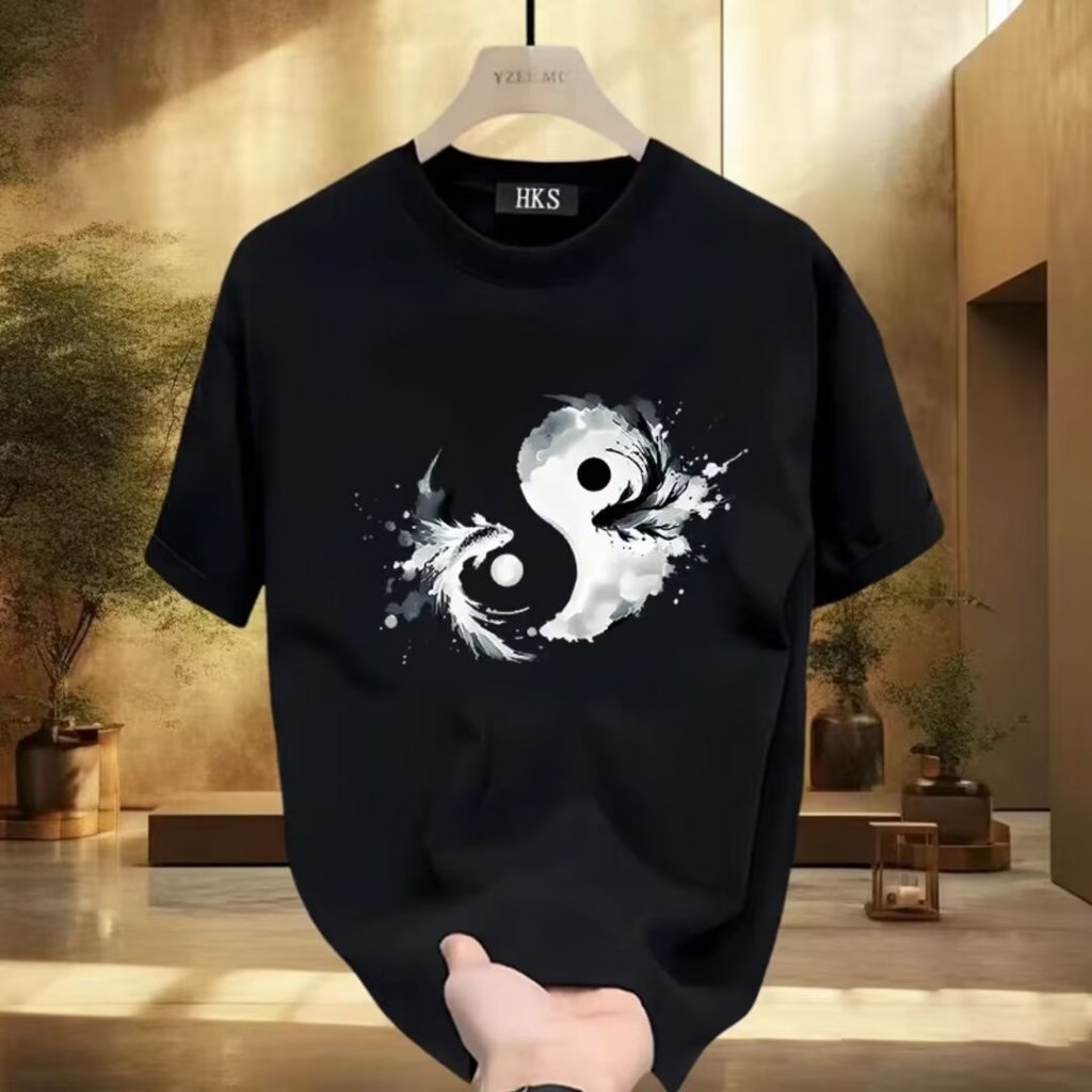 20262025เสื้อยืดแขนสั้นสไตล์ใหม่ผู้ชาย ins Street Wear ยุโรปอเมริกันสไตล์ฮิปฮอปรอบคอ Bottoming เสื้อ