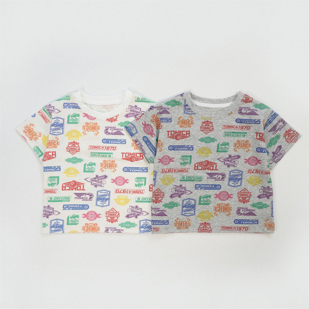 Tomica Meikaduo เสื้อผ้าเด็กขนาดกลางขนาดใหญ่ตัวอักษรเสื้อยืดแขนสั้น 3-6-7 ผ้าฝ้ายครึ่งแขน