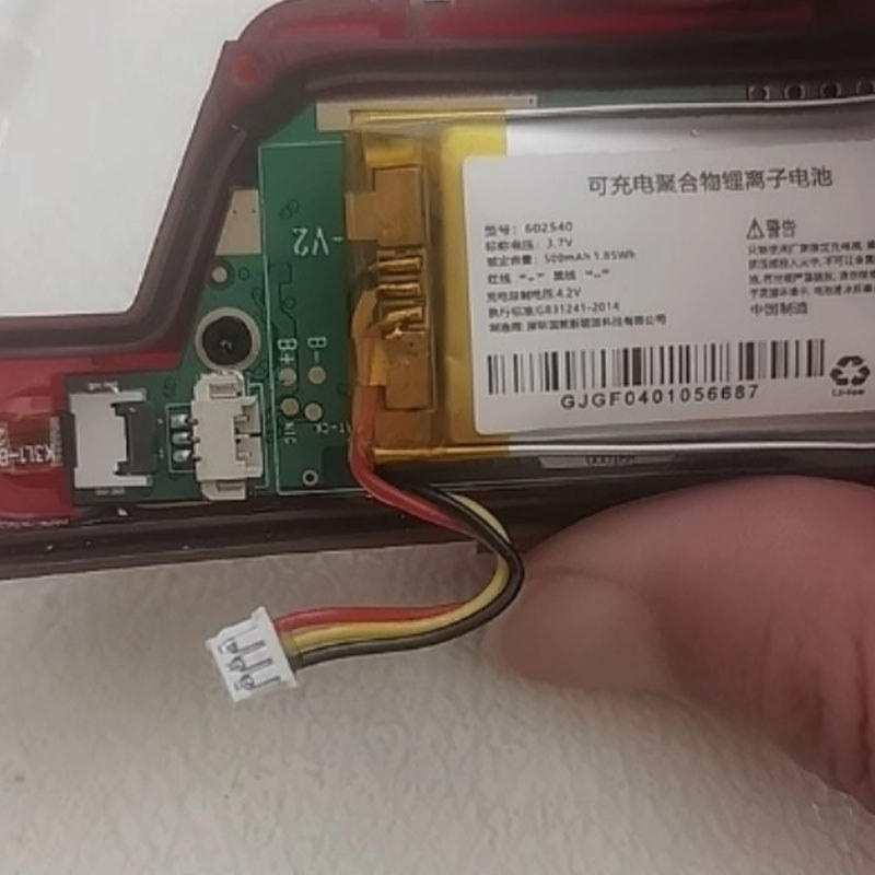 เหมาะสําหรับกลุ่มความงามหมวกกันน็อคแบตเตอรี่แบตเตอรี่ลิเธียม3.7โวลต์แบรนด์ใหม่602540แบตเตอรี่ 3 สายพ