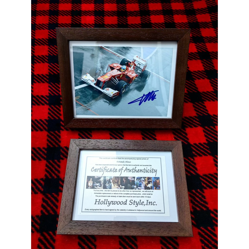 F1 Alonso ลายเซ็นใบอนุญาต Alonso F1 Ferrari Fleet Season 2012 มาเลเซียคลาสสิก Rain Battle Hard/Winni