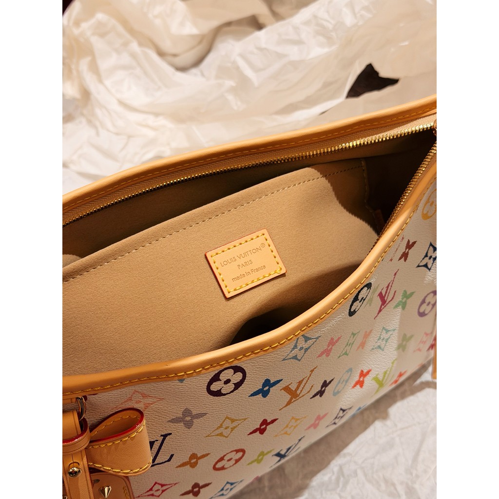 กระเป๋าสะพายไหล่ พกพาสะดวก ออกแบบเรียบง่ายและใช้งานได้จริง - รูปที่ 6