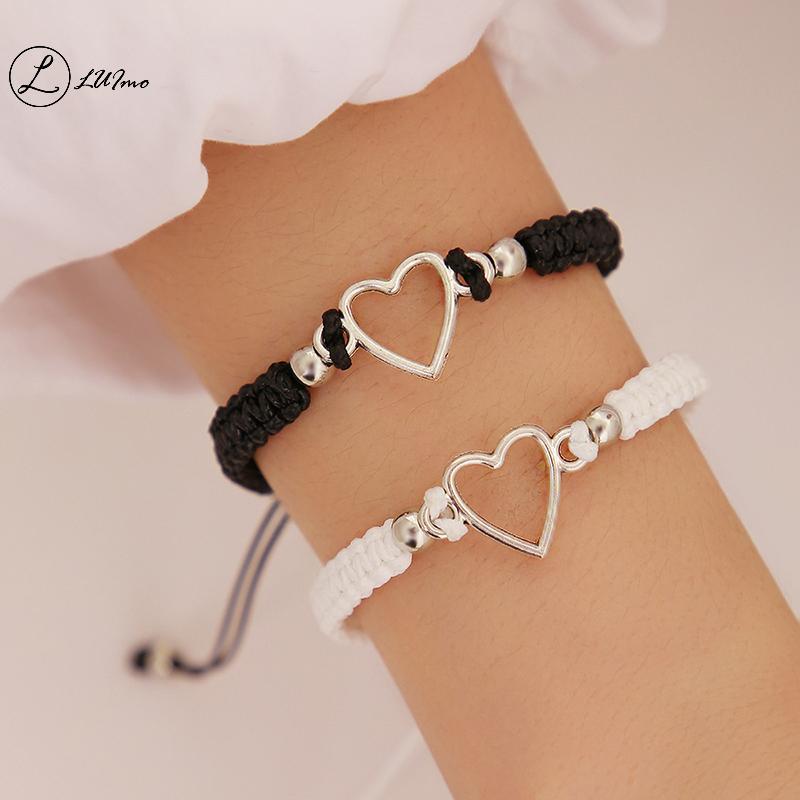 LUImo มือ Crafted Love Heart สร้อยข้อมือคู่สําหรับคนรักผู้หญิงผู้ชายเชือกปรับได้เพื่อนความสัมพันธ์การจับคู่สร้อยข้อมือเครื่องประดับของขวัญใหม่
