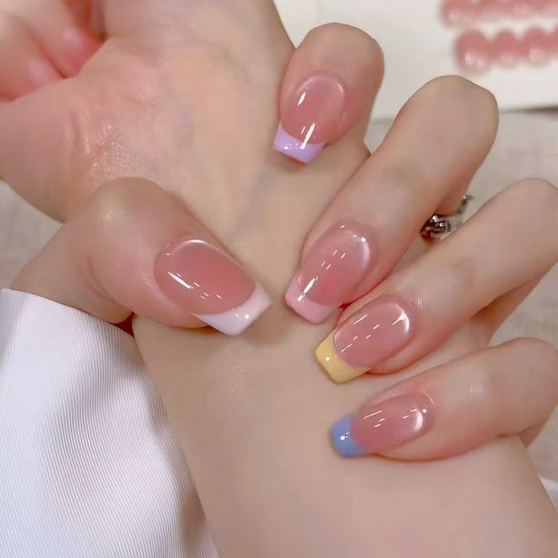 เล็บปลอม 10 ชิ้น สไตล์ฝรั่งเศส น้ําแข็งใส ผงเปลือย ฐานสีกระโดด ขอบฝรั่งเศส ล้างได้ สีชมพู ม่วง เหลือง ฟ้า