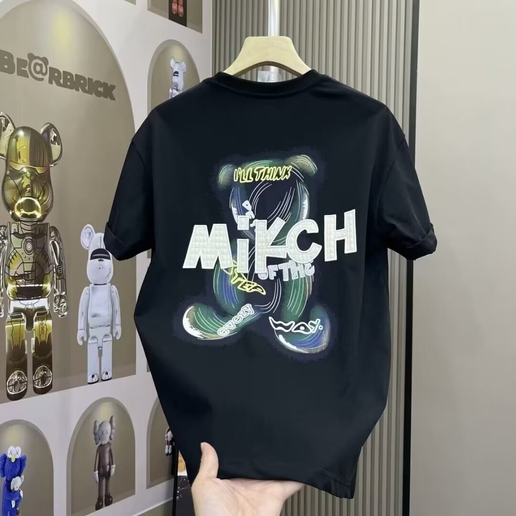 20262025เสื้อยืดแขนสั้นสไตล์ใหม่ผู้ชาย ins Street Wear ยุโรปอเมริกันสไตล์ฮิปฮอปรอบคอ Bottoming เสื้อ