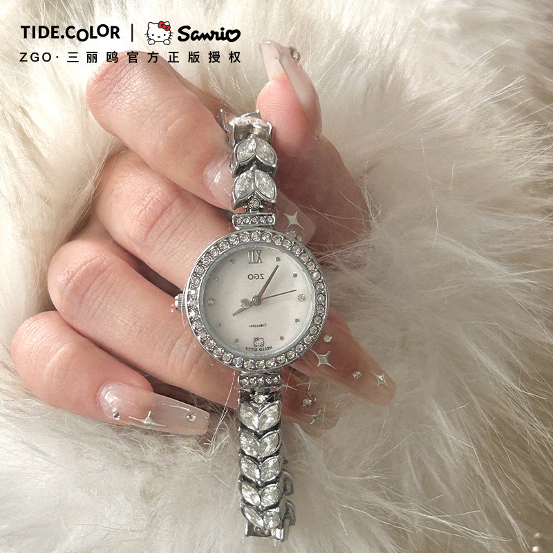 ZGO ของแท้ฮ่องกงร่วมแบรนด์ HelloKitty นาฬิกาผู้หญิงสร้อยข้อมือนางเงือกนาฬิกาสไตล์ Niche Light หรูหรา