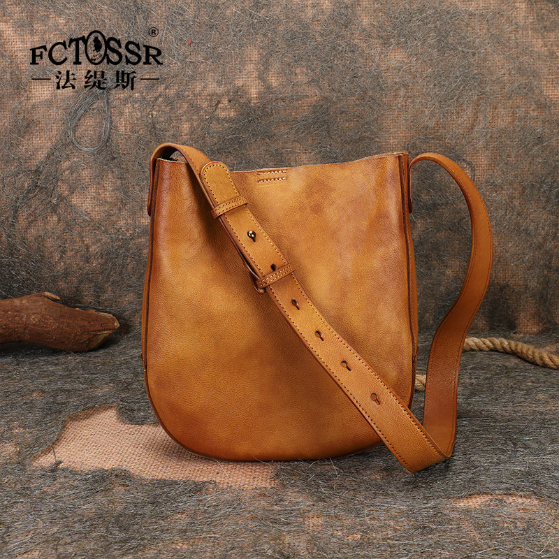 Fatis Bucket Bag Ladies One-Shoulder Messenger ความจุขนาดใหญ่กระเป๋าหนังวัวคุณภาพสูง Niche Simple Co