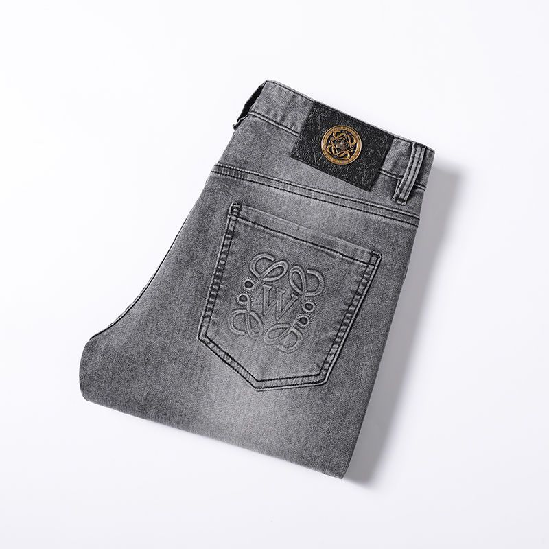 LOEWE1255 กางเกงยีนส์ผู้ชายทรงตรง ฟิตเข้ารูปและยืด สไตล์ใหม่