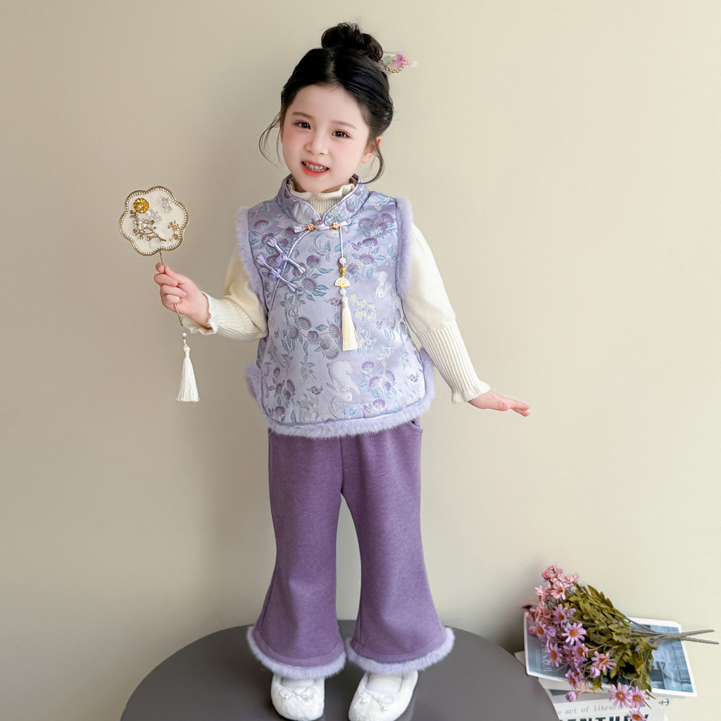 Girls Quilted Vest Suit Season 2025 National Style Baby One-Year-Old Dress Warm Winter Clothes Three