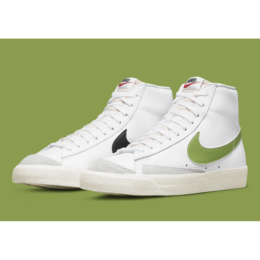 Nike Blazer Mid 77 Vintage White Chlorophyll Black BQ6806-116 ไซส์ผู้ชาย ใหม่