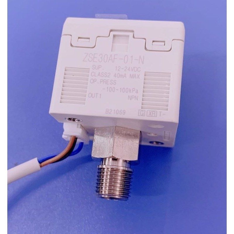 SNC สวิตช์แรงดันจอแสดงผลดิจิตอล ISE-ZSE30A-AF-01-NPAG ISE-ZSE40