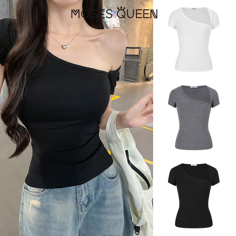 < MOSESQUEEN > เสื้อยืดแขนสั้นไม่สม่ําเสมอเซ็กซี่พร้อมคอปกและสไตล์กระชับสัดส่วนด้านบนสําหรับไหล่ #63675