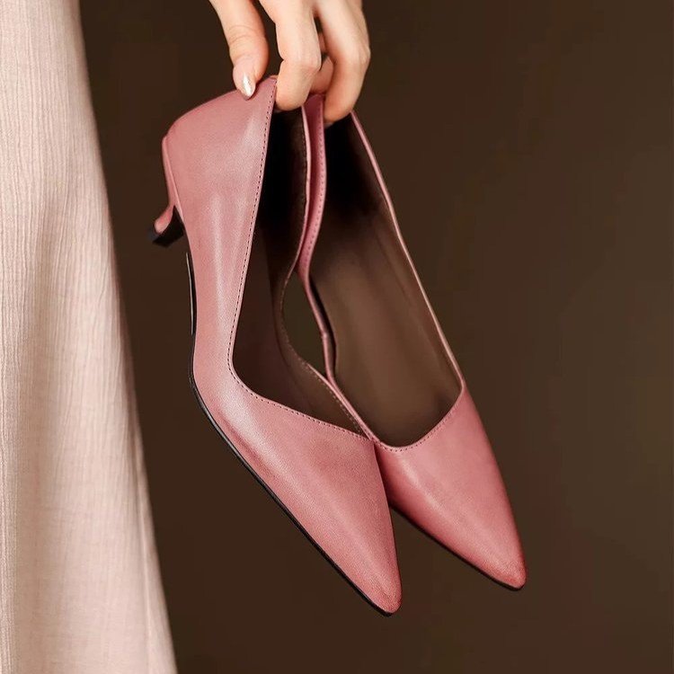 รองเท้าส้นสูงชี้พอยท์สำหรับผู้หญิง ส้นกริช .Zip ด้านข้าง ไซส์ 35-42