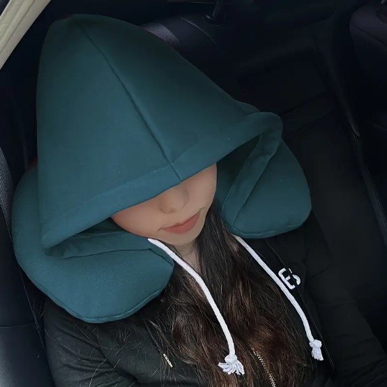 การผลิตที่กําหนดเองHooded U-ShapedหมอนคริสตัลขนแกะPPผ้าฝ้ายสีทึบHoodedคอหมอนเดินทางกลางแจ้งรถU-Shape