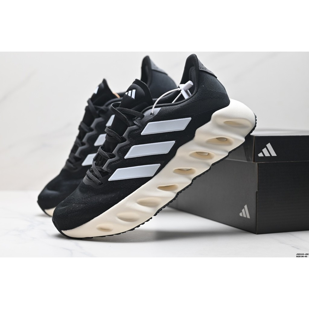 รองเท้าวิ่ง Adidas SWITCH FWD M สำหรับการออกกำลังกาย
