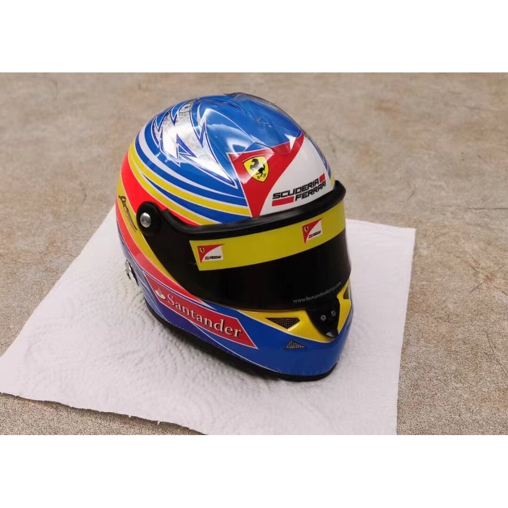 2011 FERRARI ALONSO HELMET รุ่น F1 FERRARI ALONSO HELMET 1/2 พร้อมสต็อกสินค้าจริง As Shown ด้านล่าง