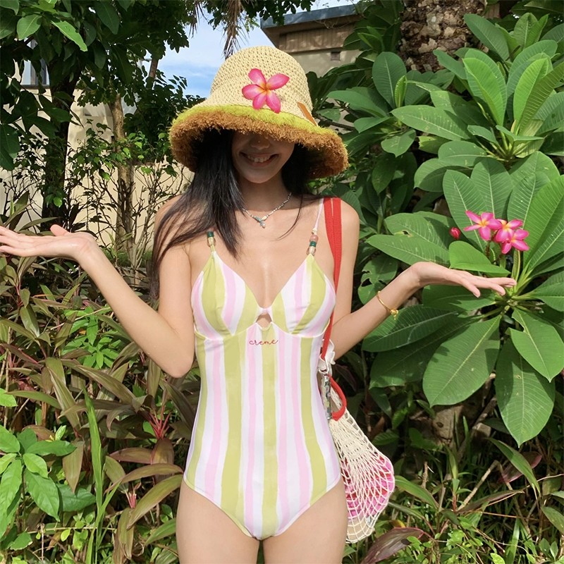 swim girl ชุดว่ายน้ำผู้หญิง วันพีช swimsuit ลายทาง เว้าหลัง มีฟองน้ำ