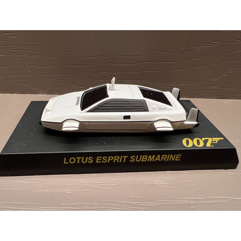 ((ส่งด่วนแอร์) Kyosho Kyosho 1: 72 007 Movie Series Lotus Esprit Submarine < 007 Underwater City > M