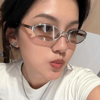 แว่นตา UPSTOTO Y2K, แว่นกันแดดกันแดด Steampunk สุดเท่หวาน, กรอบโลหะสไตล์เกาหลีแว่นตาสาวร้อนสําหรับเดินทาง