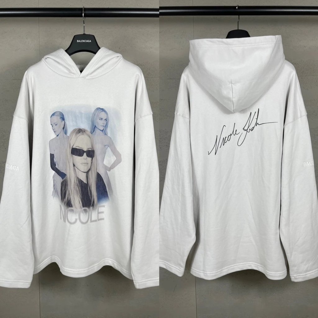Balenciaga Hoodie รุ่นใหม่ พิมพ์ศิลปะ NICOLE ทั้งด้านหน้าและหลัง ปักภาษาอังกฤษที่แขนขวา