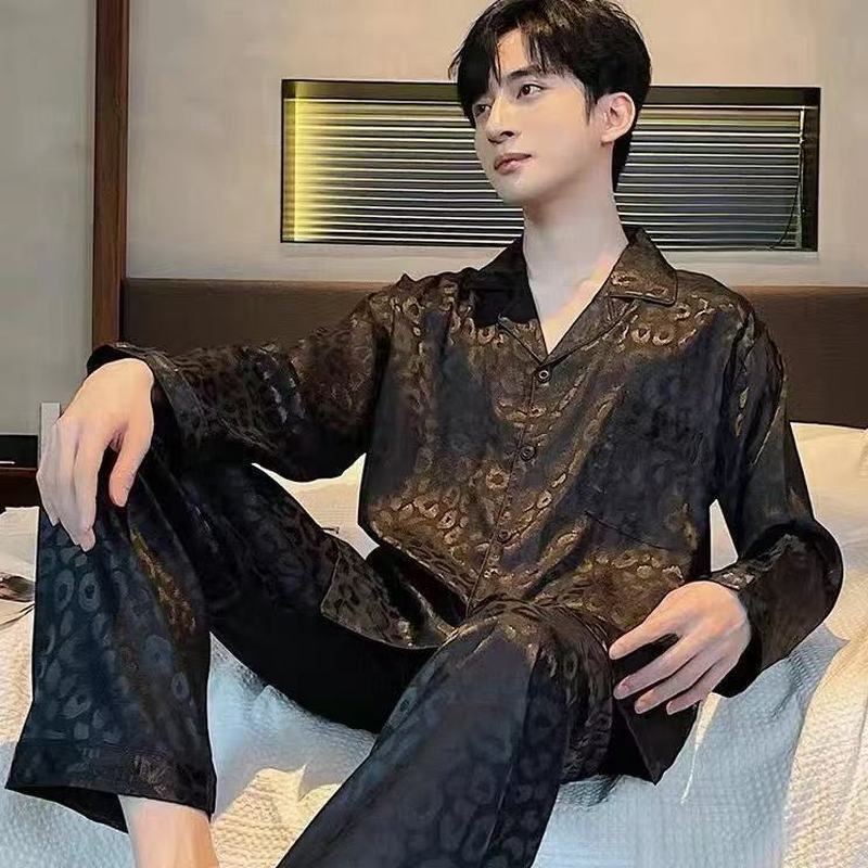 冰丝睡衣男士新款薄款春秋季丝绸长袖长裤家居服男士大码套装宽松20251212Ice Silk Pajamas Men's New Thin Style Spr and Autumn Silk Long-sleeved Trousers Home Wear Men's Large Size Su