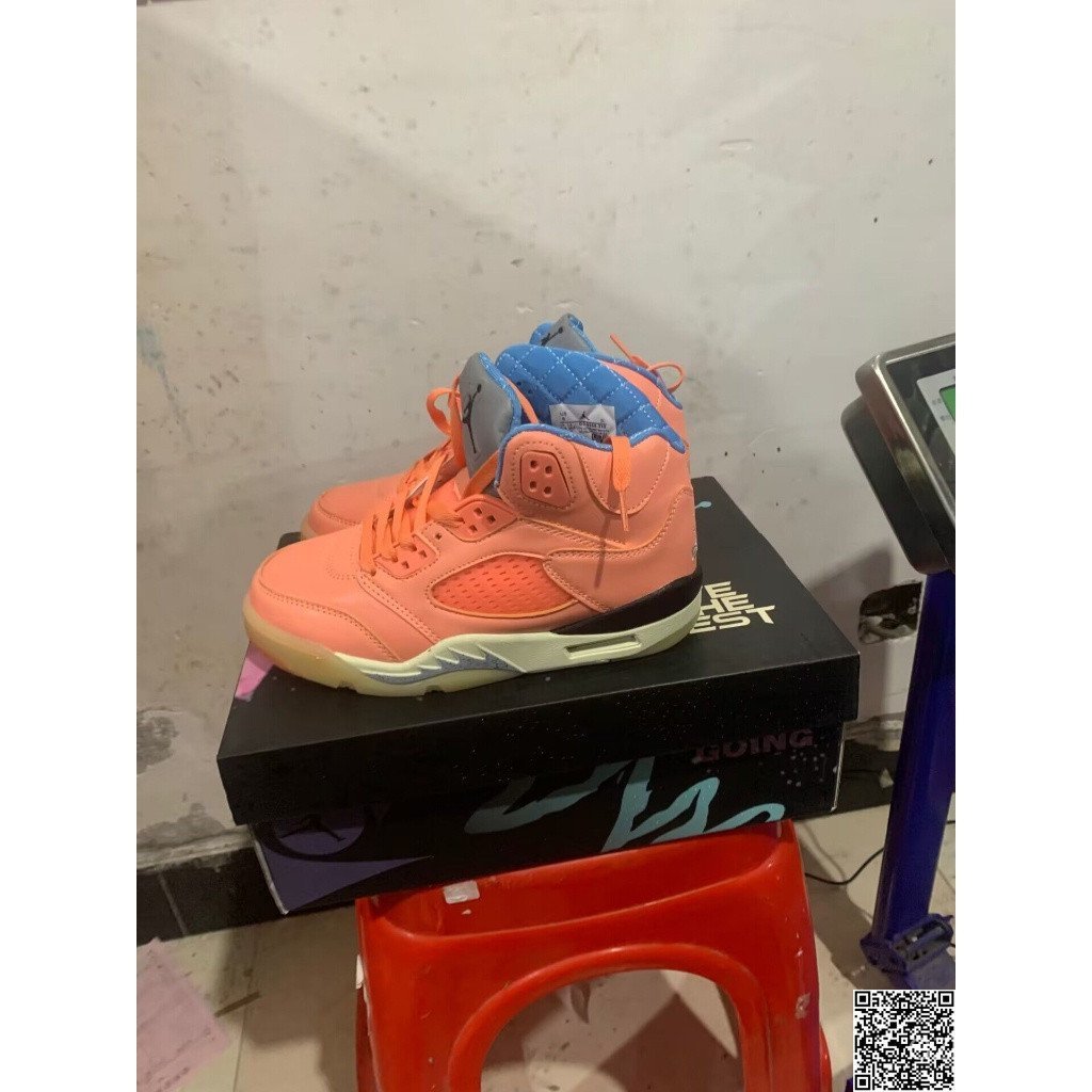 DJ Khaled x Air Jordan 5 Retro Crimson Bliss/Leche Blue/Sail