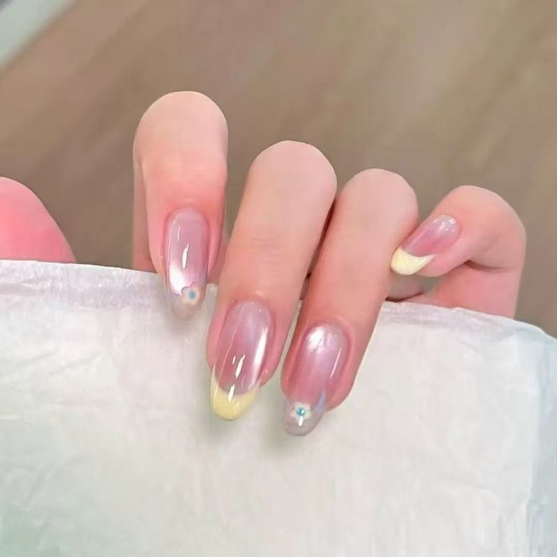 [Lemon Summer Ice Transparent] Gentle Smart Whitening Age-Reduction Daily All-Match Easy to Create Summer Fresh Atmosphere Nails Patch 10 ชิ้น Push Type เล็บปลอมฟรีกาว
