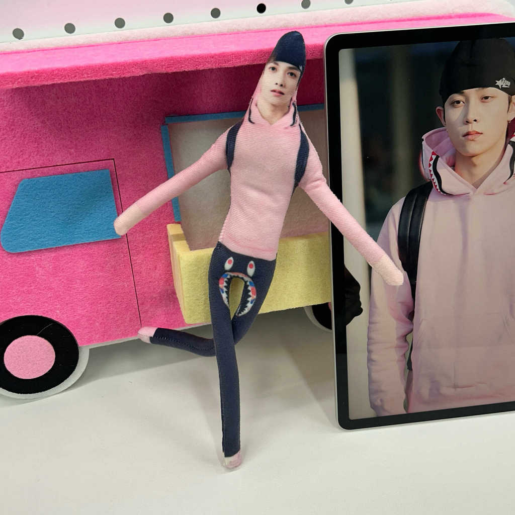 Thumbnail 4