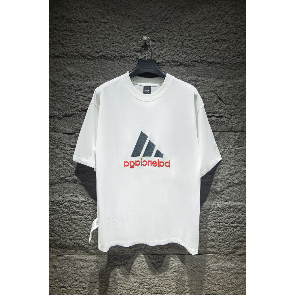 BALENCIAGA/BALENCIAGA 2026 เสื้อยืดแขนสั้นคอกลมสไตล์คู่ผู้ชายเรียบง่ายผ้าฝ้าย 100% ที่กําหนดเองหลวมเ