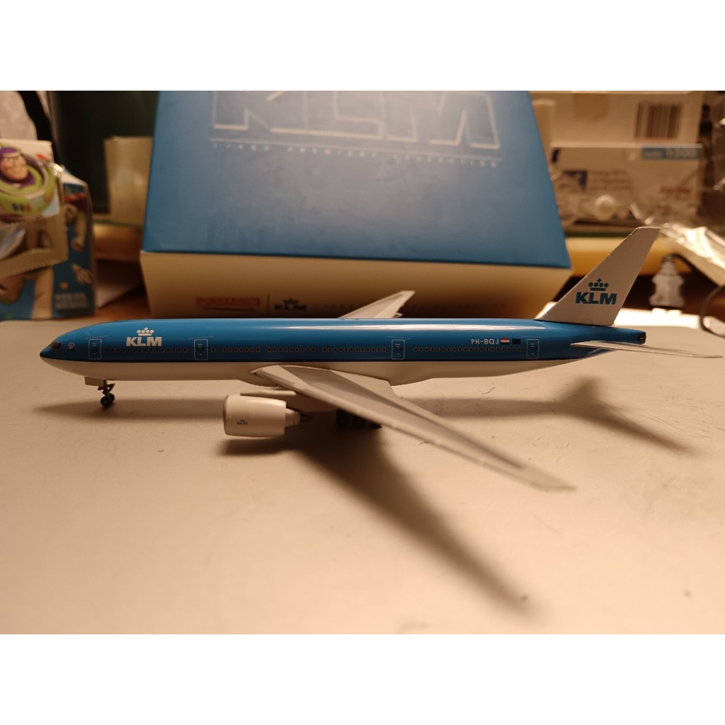 DW400 กม 777-200 ทริปธุรกิจต่อเนื่อง หนึ่งสัปดาห์หลังสุดท้าย ต่อจัดรุ่นเครื่องยุคกลางทุกคนนี้ปี 2003