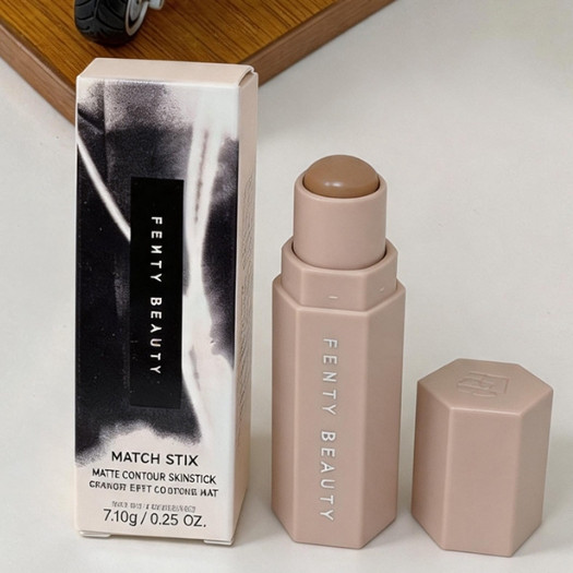 สินค้าแท้ดั้งเดิม💯 Fenty Beauty Match Stix Matte Foundation Stick, 7.10 กรัม
