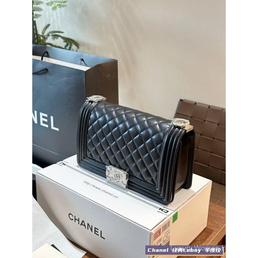 [1: 1] Xiao @ xiang @s leb0y เทพธิดากระเป๋าคลาสสิก Hot Mom กระเป๋าใหม่รูปแบบคาเวียร์กระเป๋าถือ CHANE