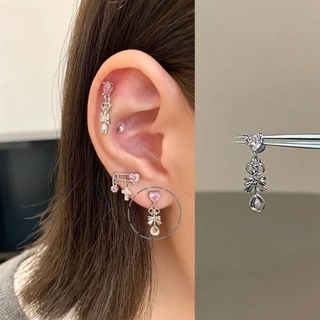 ต่างหูสไตล์สปอร์ต สีชมพูกับเม็ดเพทายน่ารัก มีสตั๊ดสำหรับสุภาพสตรี