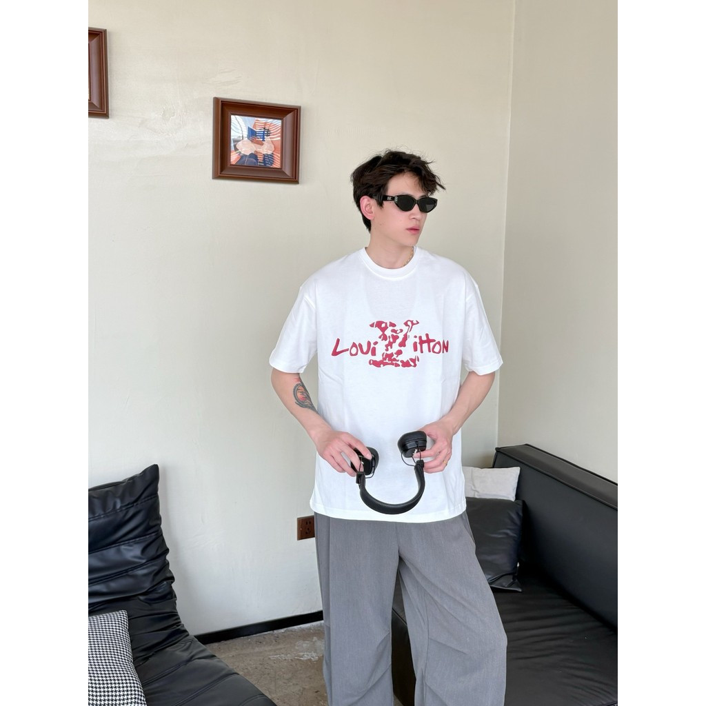 LOUIS VUITTON/LV/2026 ต้นฤดูใบไม้ผลิสไตล์ใหม่เสื้อยืดแขนสั้นผู้ชายผู้หญิงคู่สไตล์สไตล์ตะวันตกหรูหราP