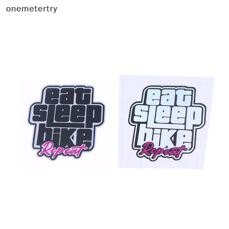EM "EAT SLEEP BIKE" สติ๊กเกอร์จักรยานกันน้ําหมวกกันน็อคและอุปกรณ์ป้องกันสติกเกอร์ตกแต่งเหมาะสําหรับจ