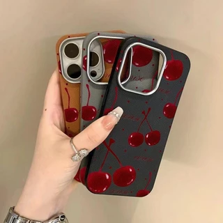 เคสไอโฟน 11 น่ารักสีแดงเชอร์รี่พื้นผิวหนังนุ่ม สำหรับ IPhone 17 16 13 15 11 14 12 Pro Max 7 8 16 14 15 Plus XR X XS Max