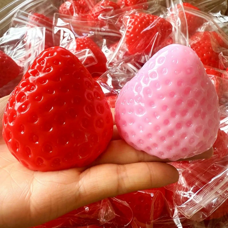 สตรอเบอร์รี่ Taba Squishy Fidget ของเล่นช้า Rebound ความเครียดบรรเทาของเล่นสําหรับเด็กผู้ใหญ่ Office Accessory & Party Favors บีบของขวัญ
