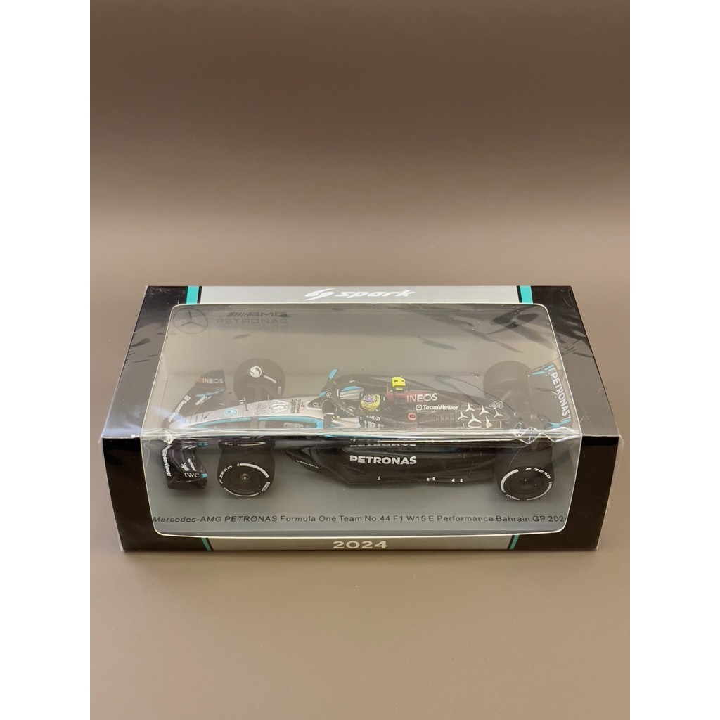 [spark] 1/43 Hamilton Bahrain เปิดเผยการต่อสู้ 2024 F1 Model Fleet: Mercedes AMG W15 Bahrain GP Ride