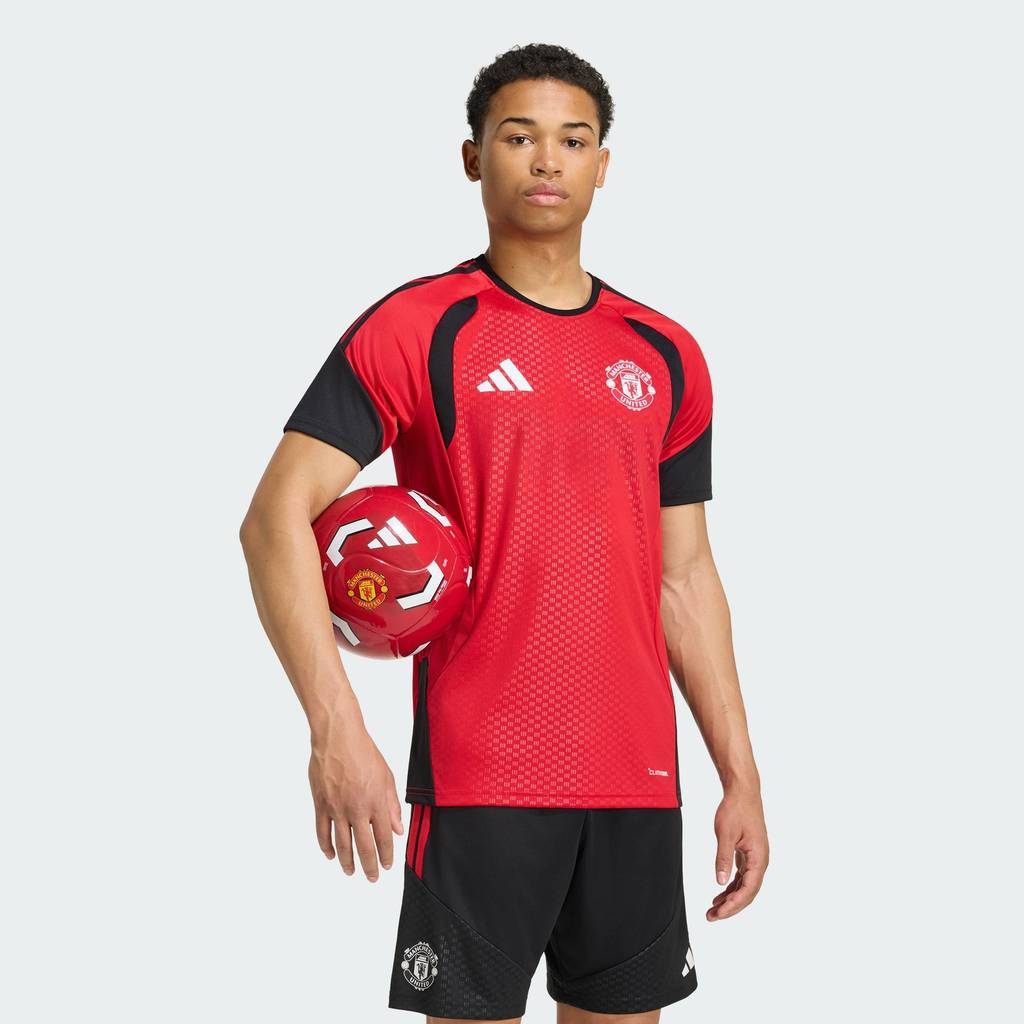 adidas ฟุตบอล เสื้อฟุตบอลเทรนนิง Manchester United 26/27 Tiro ผู้ชาย สีแดง KC4872