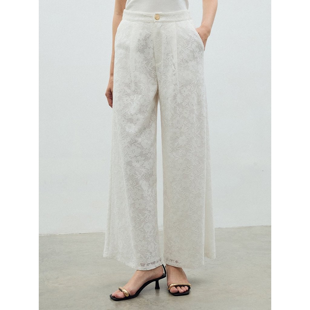 [Pomelo] กางเกงลูกไม้ทรงขาบาน / Lace Wide Leg Pants
