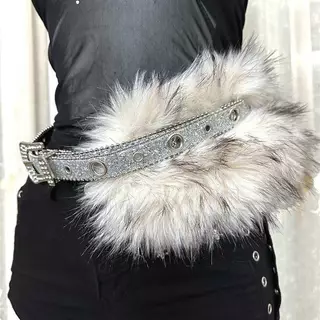 Ruby Lin Vintage Faux Fur PU หนัง Rhinestone เข็มขัด Y2K Furry Fur Gothic Punk เซ็กซี่เข็มขัด Night Club เอวกางเกงยีนส์กางเกงตกแต่ง Nice