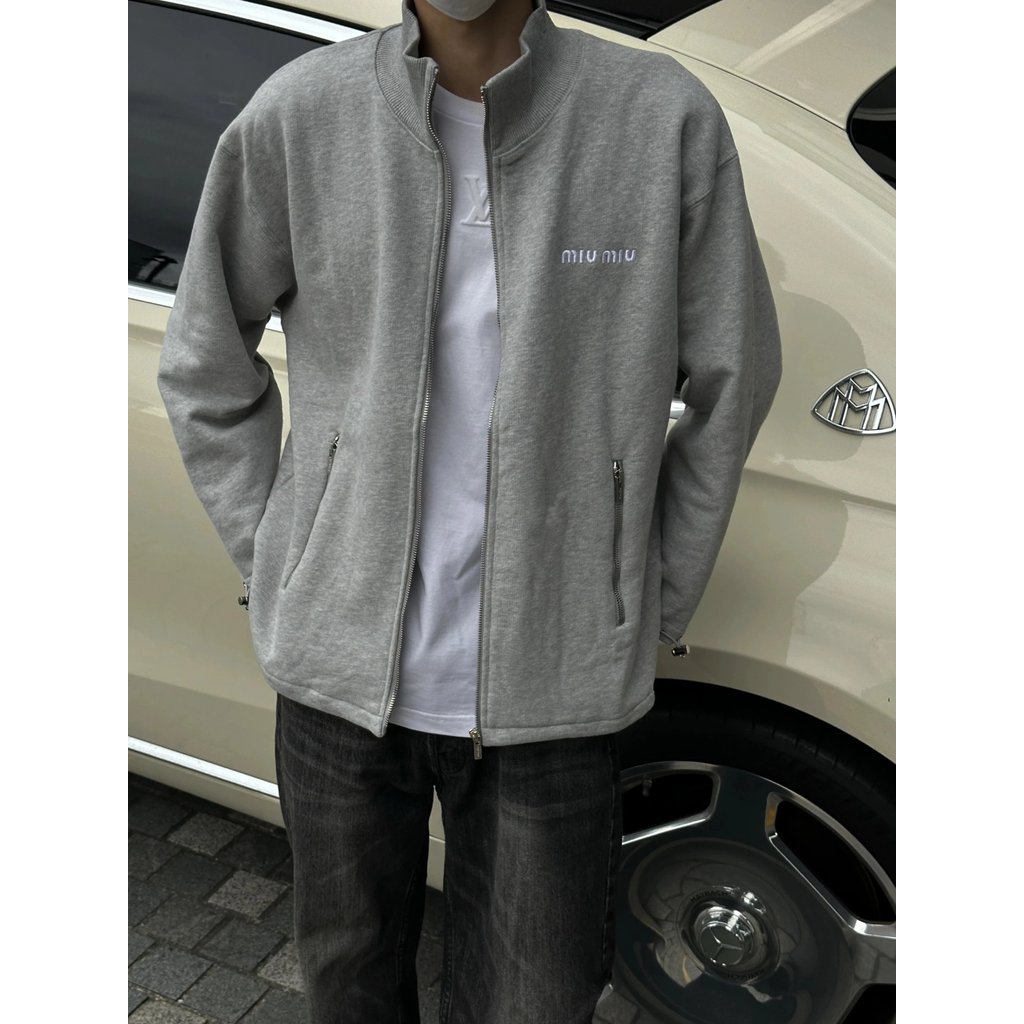 Muu สีทึบแขนยาวพร้อมปกซิป