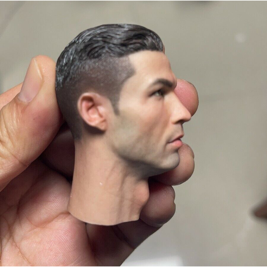 Soldier 1/6 Football Star Ronaldor C Ronaldro Head Carving Peace Model Doll Accessories