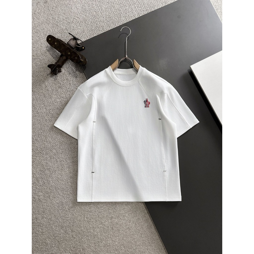 Moncler2026 Moncler 2026 เสื้อยืดแขนสั้นคอกลมสไตล์คู่ผู้ชายสไตล์ญี่ปุ่นBreathable Topกีฬาสไตล์ลําลอง