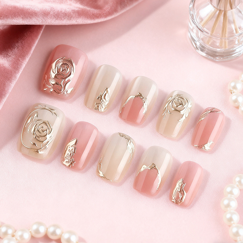 Pink Rose เล็บปลอมสั้นธรรมชาติ Handmde กดบนเล็บด้วยกาวเล็บตาแมว