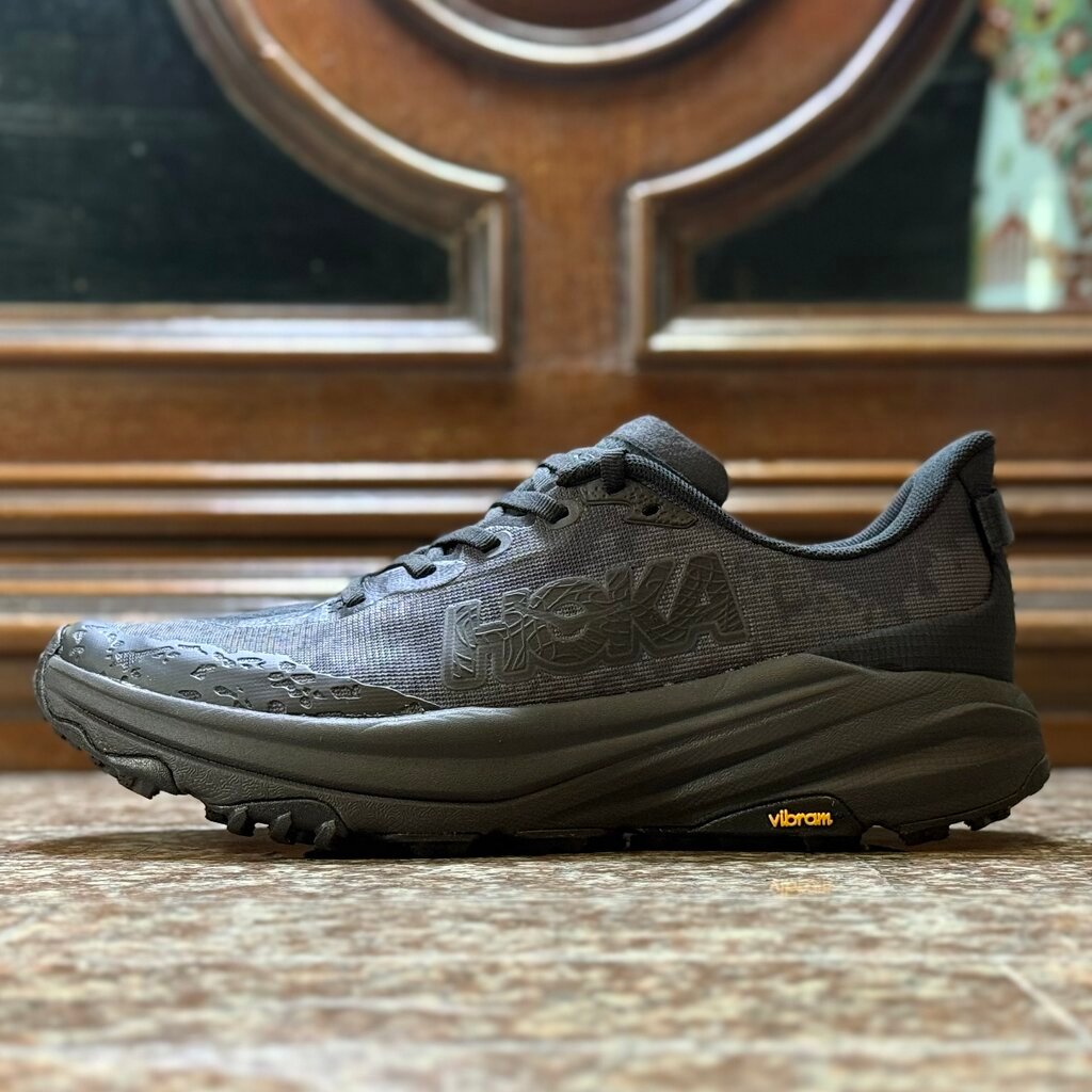 รองเท้าวิ่ง HOKA SpeedGoat 6 ‘TripleBlack’ (M7/8.5US)