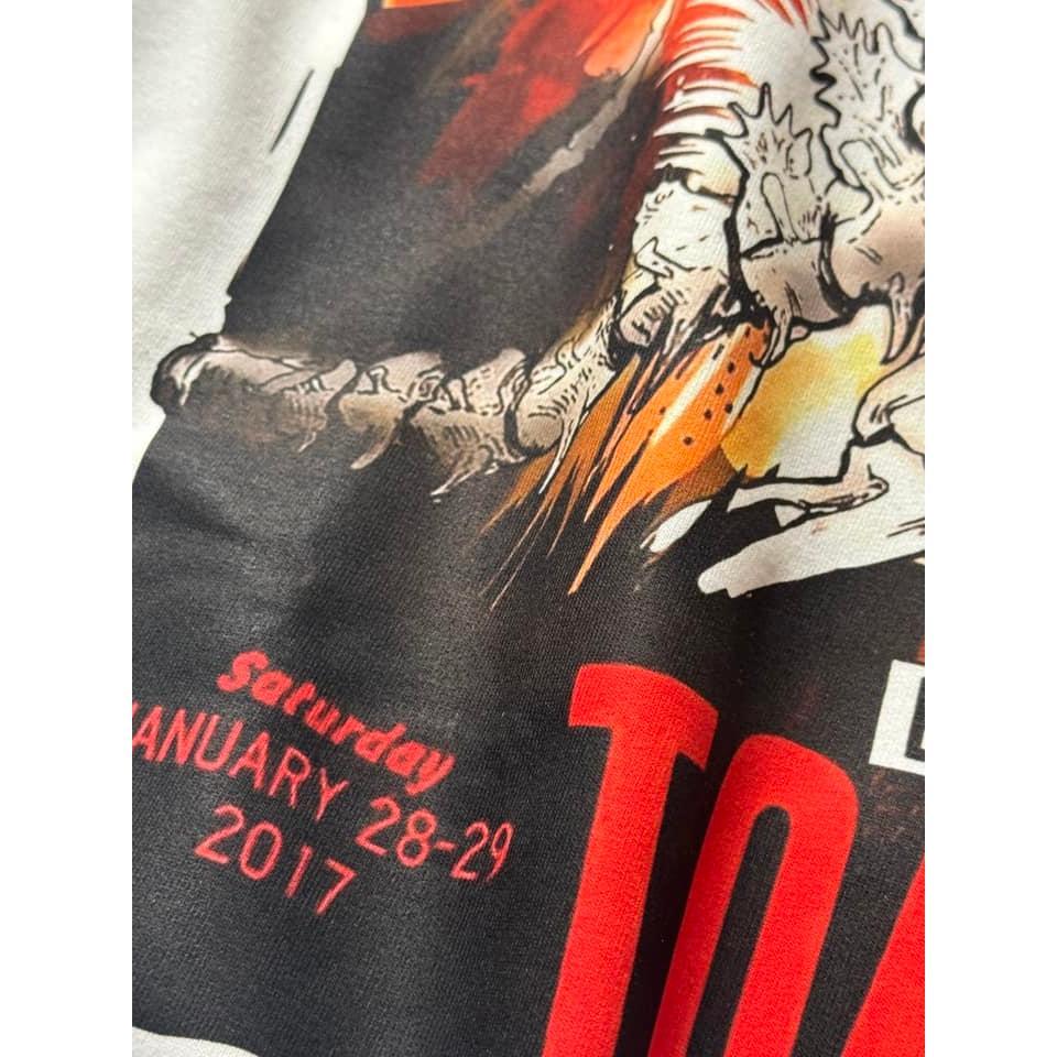 GUNS N’ ROSES โตเกียว Rocket LAB เสื้อยืดสีขาว ผ้าคอตตอนพรีเมี่ยม USA สกรีนแบบ DTG งานละเอียดคุณภาพสูง คมชัด ROC005 - รูปที่ 4