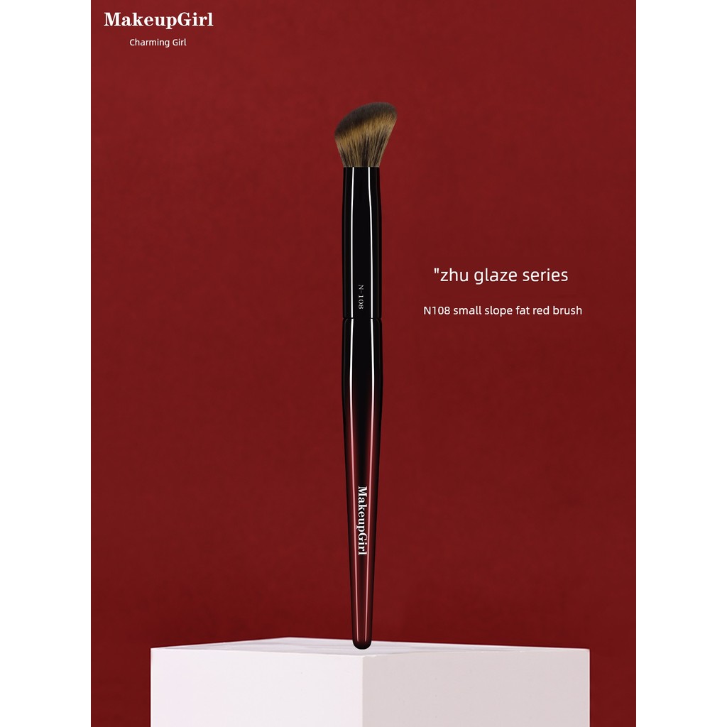 แปรงปัดแก้ม แปรงปัดแป้ง แปรงรองพื้น Charm Girl Zhu Glaze N108 Small Slope Blush Brush Bionic Squirre