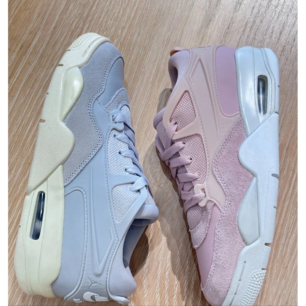 มาใหม่ล่าสุด, Jordan Air Jordan 4 RM สบาย Anti-slip สวมใส่ Low-Top Retro รองเท้าบาสเก็ตบอลผู้หญิงสีช