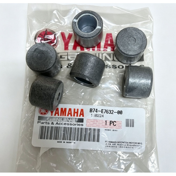 PART cvt Roller & น้ําหนัก 1 ชิ้น XMAX 250 / XMAX250 / XMAX 250 / XMAX 300 ( B74-E7632-00 )