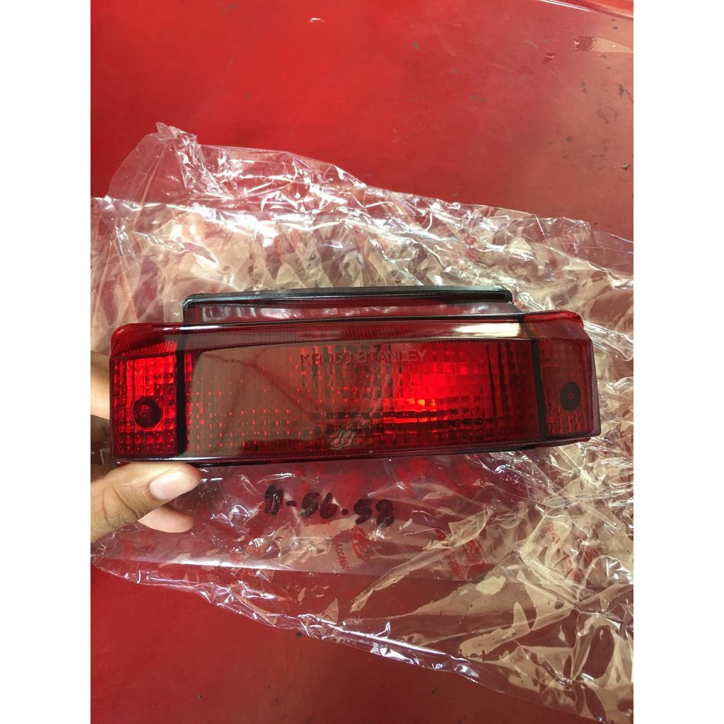 H-56.65 ไฟท้ายชุด KR150(T) รุ่นเก่า รุ่นที่ใช้ร่วมกันได้ดังนี้ KR-150 SP(T),KR150 รุ่นเก่า,VICTOR